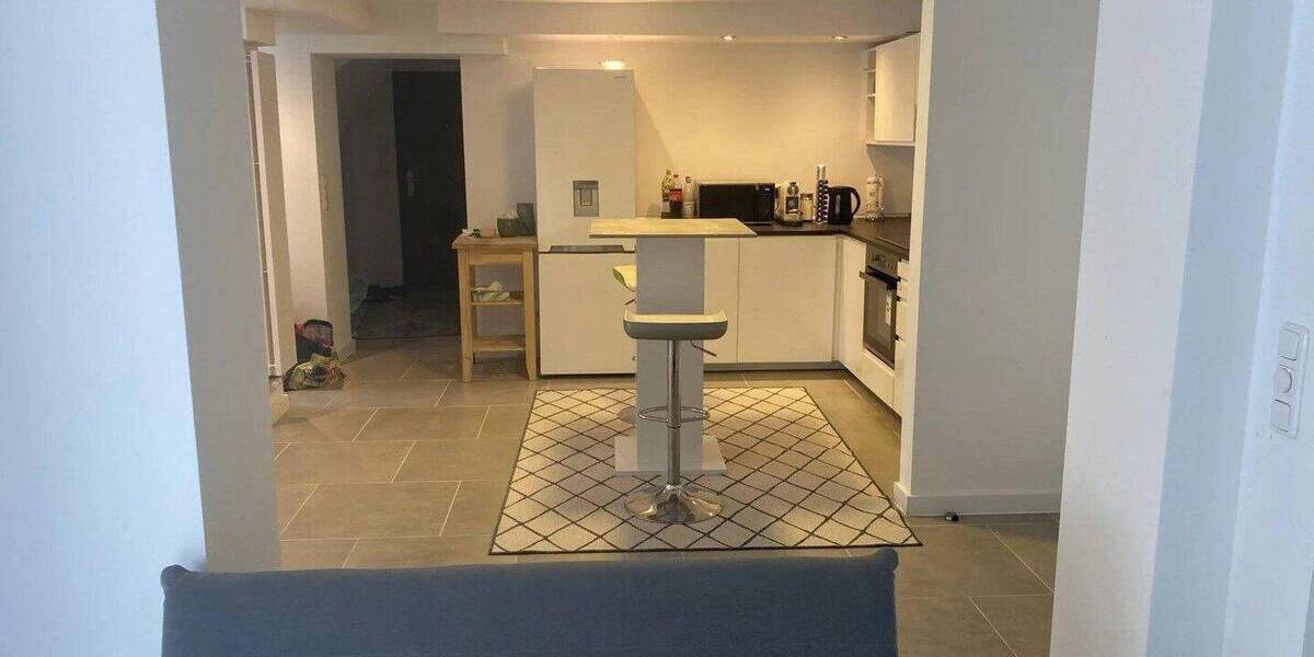 Etagenwohnung Düsseldorf Grafenberg - 2 Zimmer, 72 m&sup2;, 1.190&euro; | Angebot:26833831