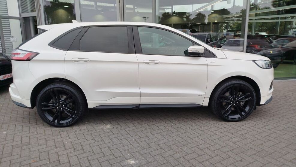 Ford Edge 123.000 km 27.499 € Selmsdorf 23923