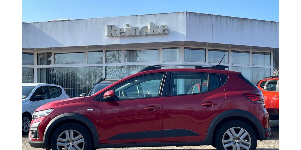 Dacia Sandero 33.885 km 13.990 &euro; Neubrandenburg 17036