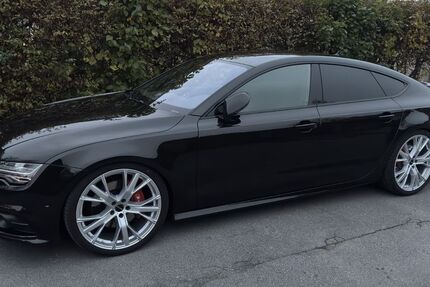 Audi A7 155.000 km 28.000 € Solingen 42657