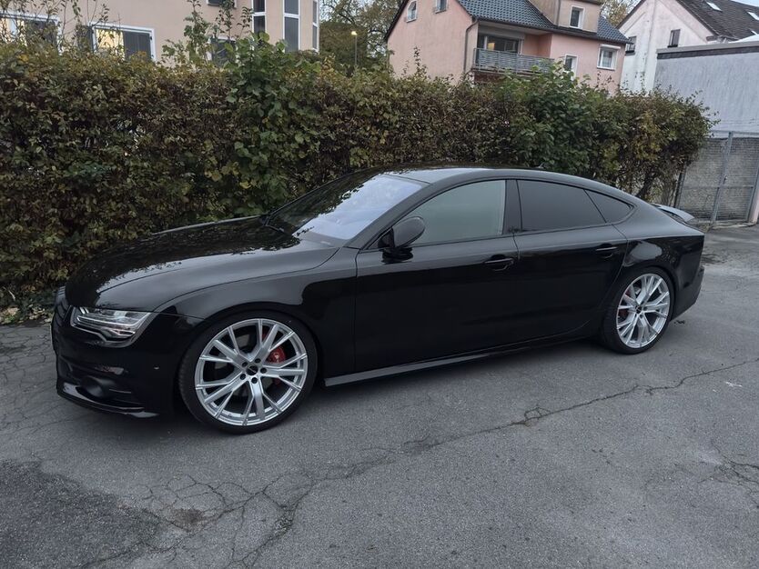 Audi A7 155.000 km 28.000 € Solingen 42657