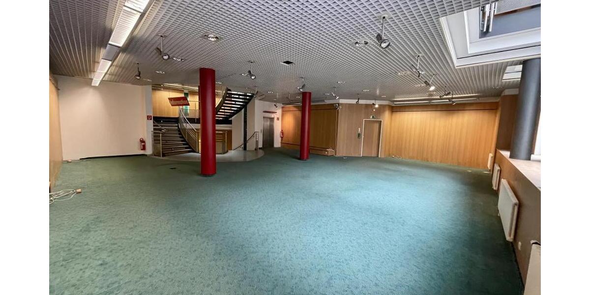 Bestlage auf der Sorge! Komplettes Büro-Geschäftshaus zur Miete im Herzen von Gera! - Gewerbeobjekt Gera Ostviertel | Angebot:26383439