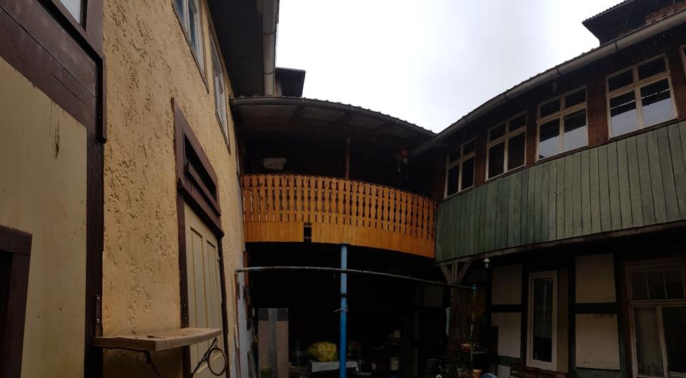 Reihenhaus Hildburghausen - 8 Zimmer, 156 m&sup2;, 65.000&euro; | Angebot:27120878