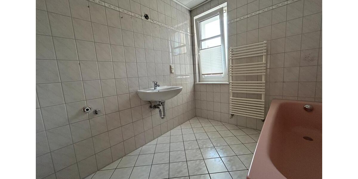 Erdgeschoßwohnung Arnstadt - 4 Zimmer, 110 m&sup2;, 229.500&euro; | Angebot:27166647