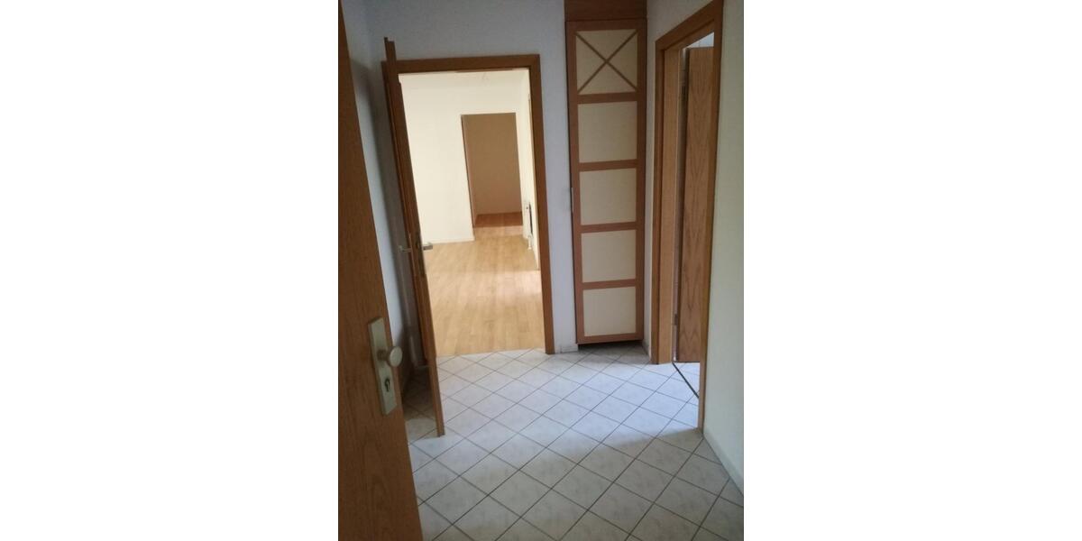 Etagenwohnung Bautzen - 4 Zimmer, 89 m&sup2;, 190.000&euro; | Angebot:25948804