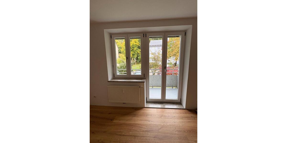 Dachgeschoßwohnung Burgkirchen an der Alz - 3 Zimmer, 67 m&sup2;, 680&euro; | Angebot:26381873