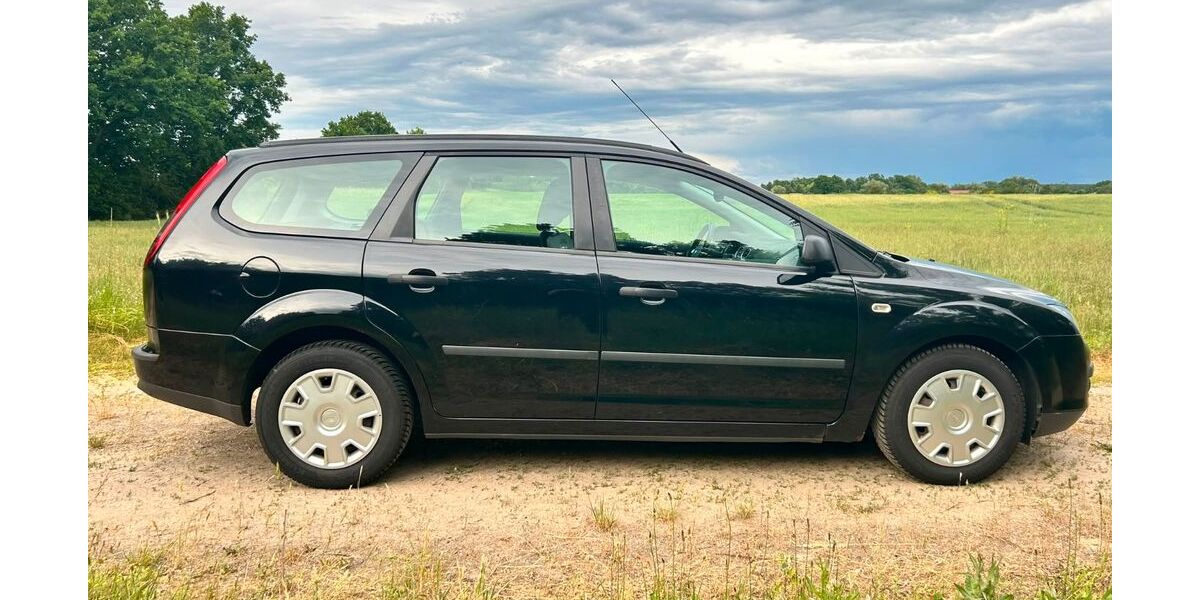 Ford Focus 127.000 km 3.000 &euro; Schlieben 04936