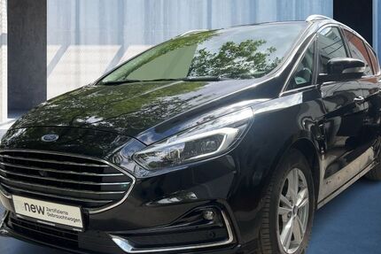 Ford S-Max 51.867 km 24.890 &euro; Hamburg 22763