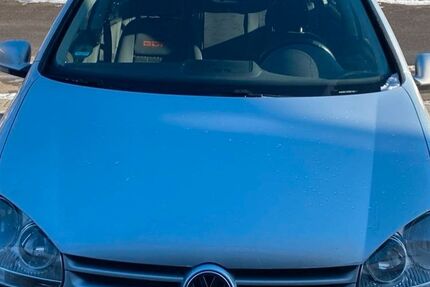 VW Golf 207.000 km 2.290 &euro; Riedlingen 88499