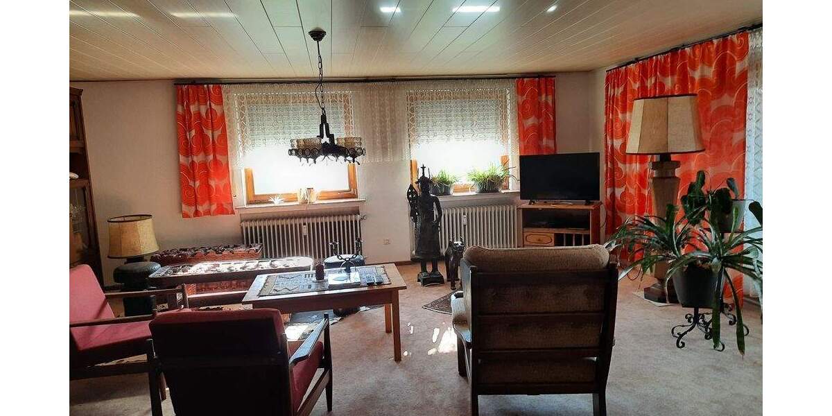 Mehrfamilienhaus, Wohnhaus Siegen Seelbach - 1 Zimmer, 310 m&sup2;, 475.000&euro; | Angebot:25735225