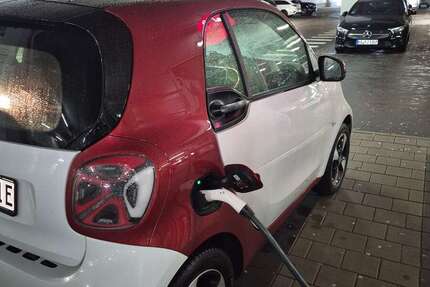 Smart forTwo 25.000 km 12.600 &euro; Pforzheim, Stadt 75177