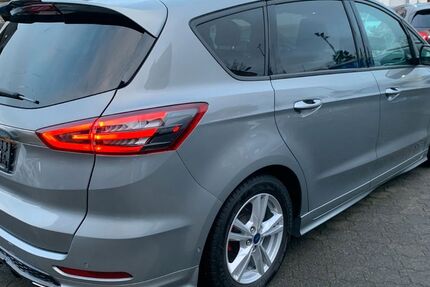 Ford S-Max 64.000 km 26.850 &euro; Moers 47443