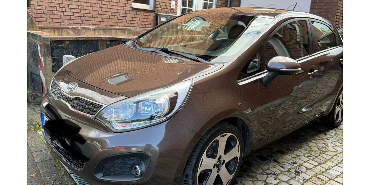 Kia Rio 135.000 km 4.700 &euro; Iserlohn 58638