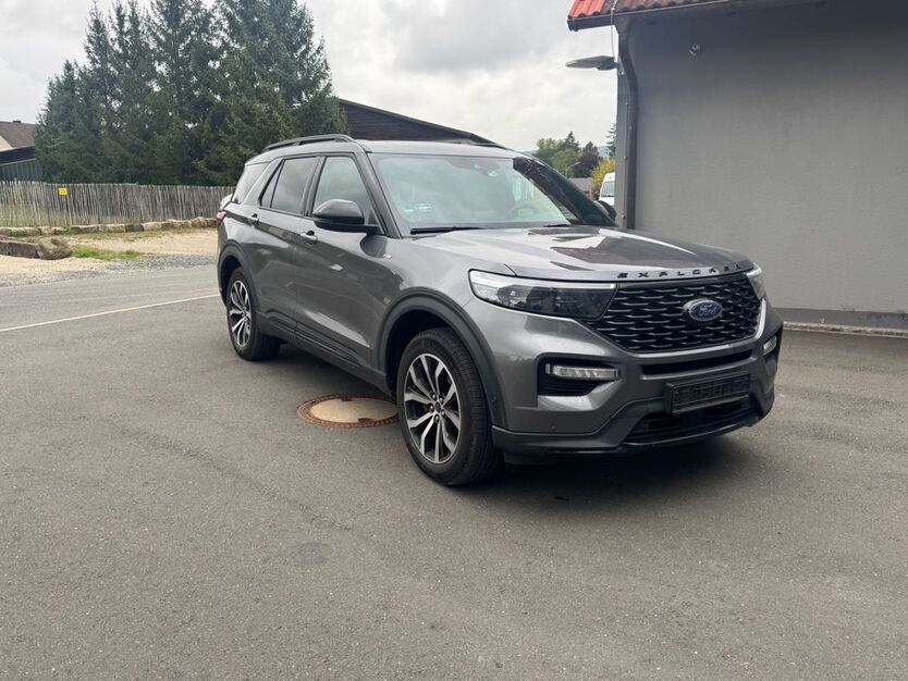Ford Explorer 49.000 km 44.500 € Heinersreuth 95500