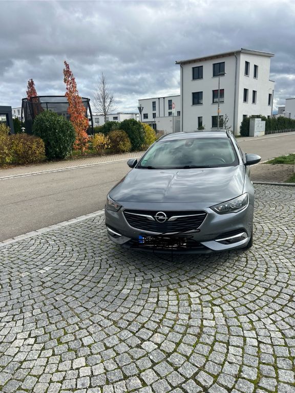 Opel Insignia 136.500 km 9.900 € Holzgerlingen 71088