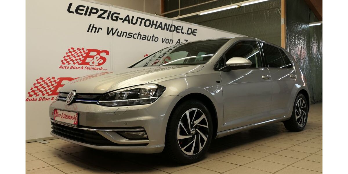 VW Golf 59.900 km 21.474 &euro; Frohburg 04654