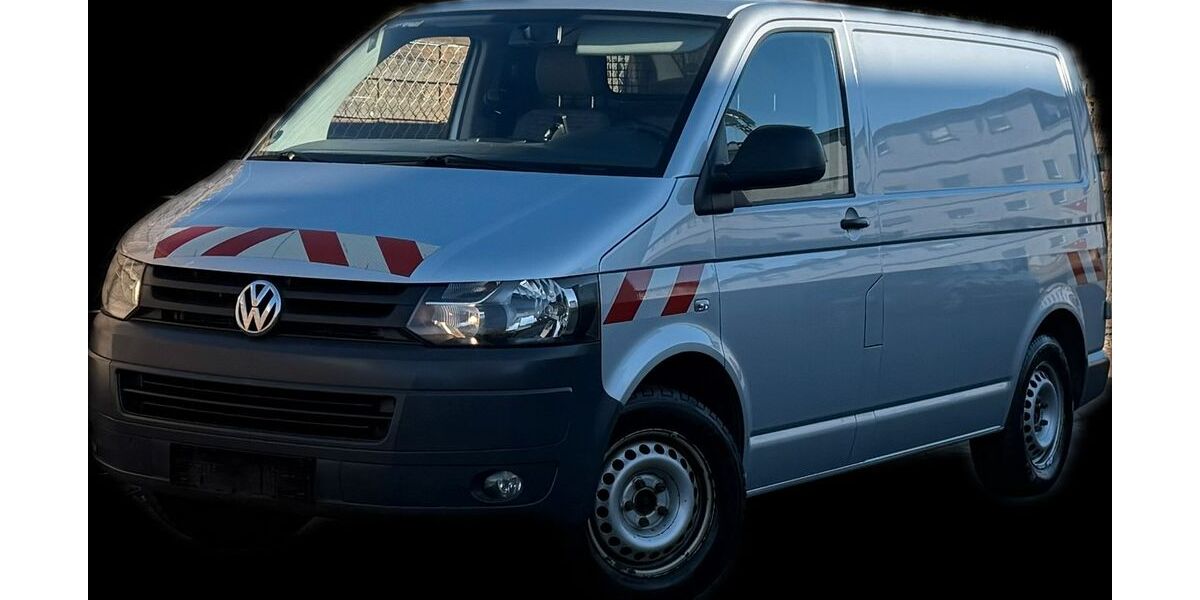 VW T5 Transporter 141.588 km 13.390 &euro; Garbsen 30827