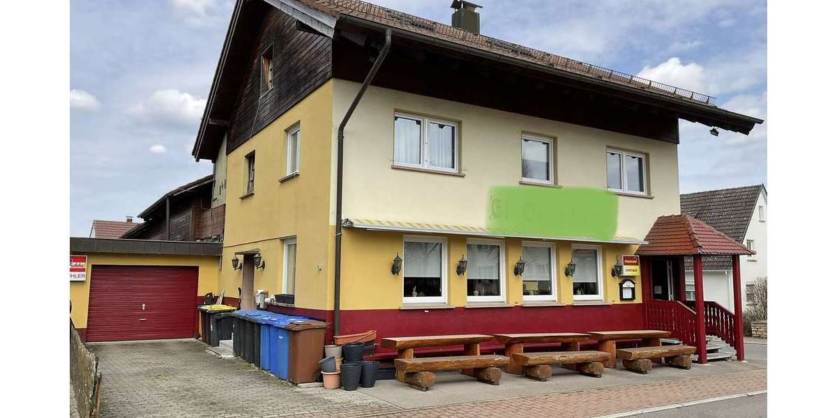 Haus zum Kaufen in Spaichingen 1.100.000 € 396 m² 9 zimmer