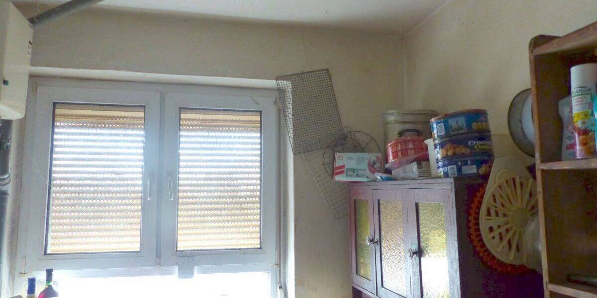 Einfamilienhaus Grünberg Stangenrod - 1 Zimmer, 260 m&sup2;, 285.000&euro; | Angebot:25400457