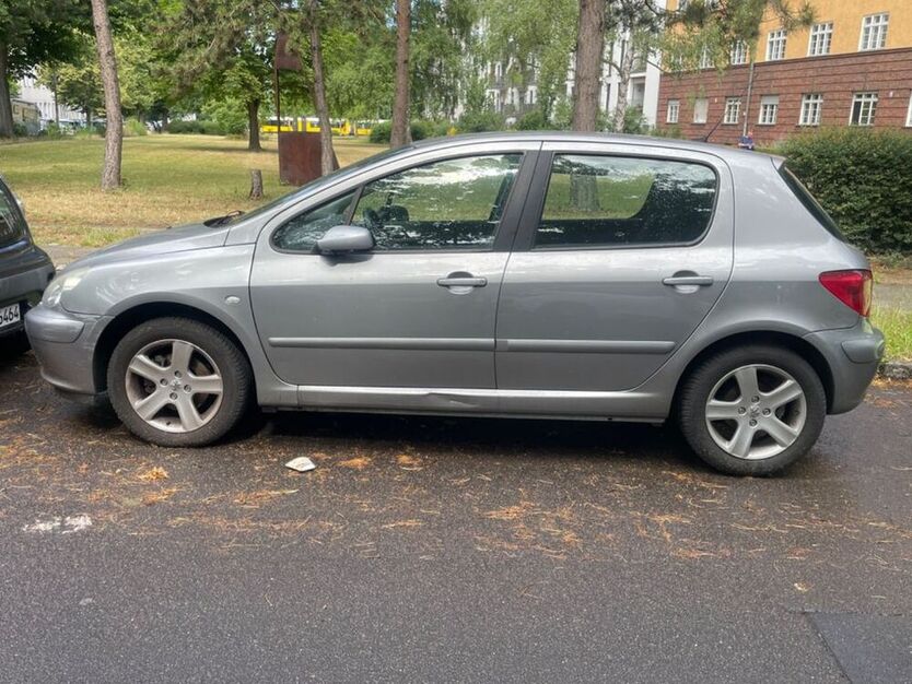 307