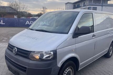 VW T5 Transporter 170.000 km 9.400 &euro; Gernsheim 64579
