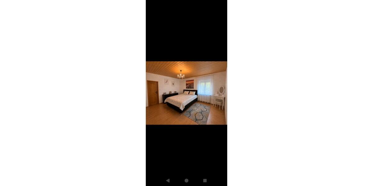 Reihenhaus Vilshofen an der Donau - 10 Zimmer, 195 m&sup2;, 349.000&euro; | Angebot:27285420