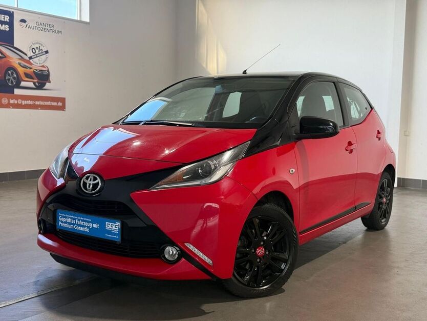 Toyota Aygo (X) 73.639 km 9.999 € Ganderkesee 27777