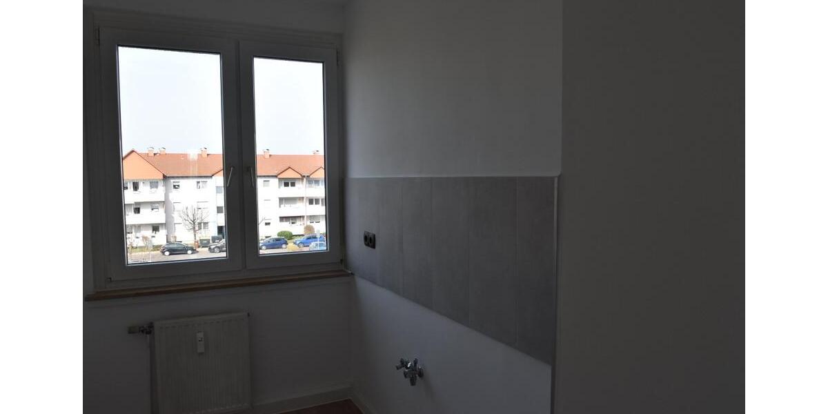 Etagenwohnung Weißenfels - 3 Zimmer, 58 m&sup2;, 60.000&euro; | Angebot:25852460