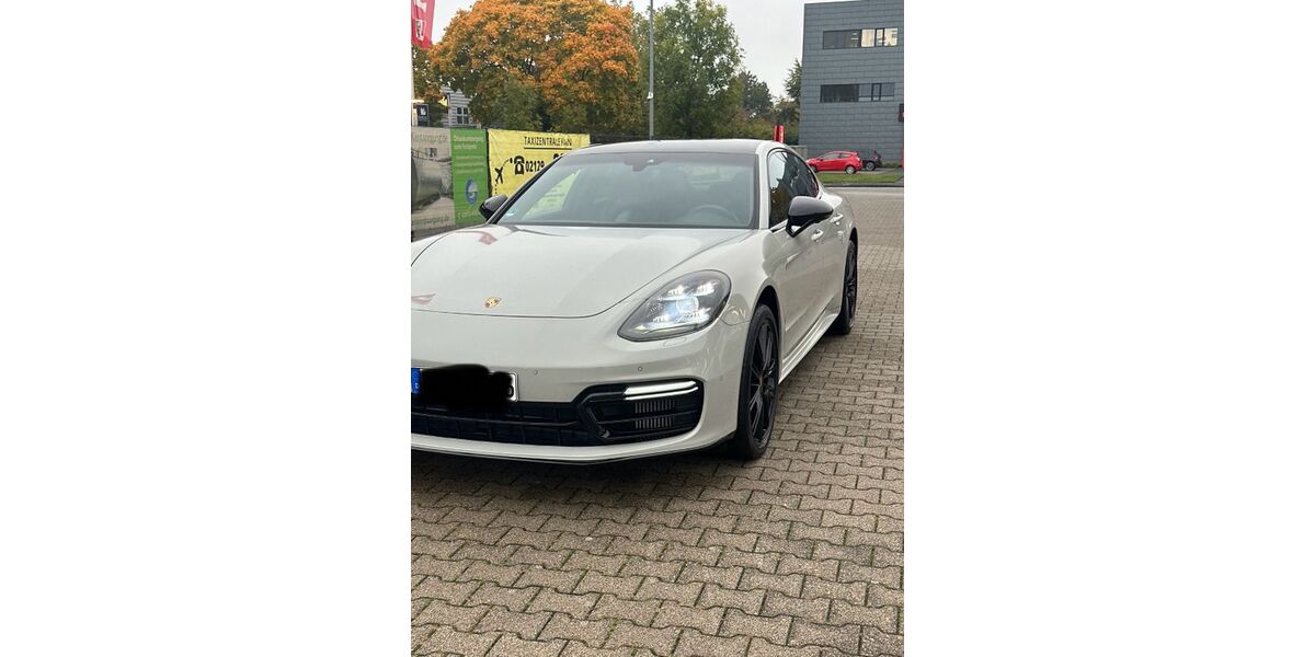 Porsche Panamera 97.500 km 64.250 &euro; Haan 42781