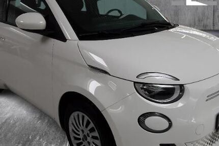 Fiat 500e 21.723 km 14.970 &euro; Emsdetten 48282