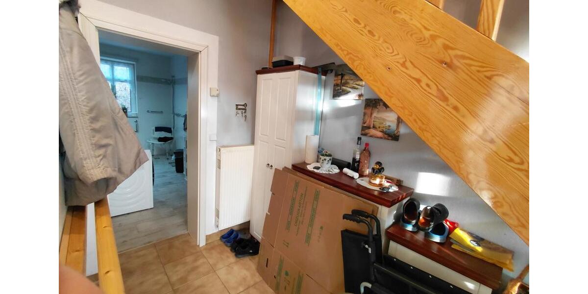 Bauernhaushälfte ca. 90m2 ab April zu vermieten 3 zimmer