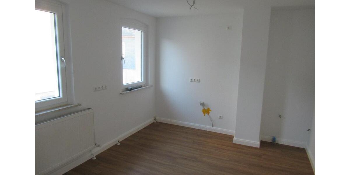 Etagenwohnung Kronach - 3 Zimmer, 73 m&sup2;, 680&euro; | Angebot:26269105