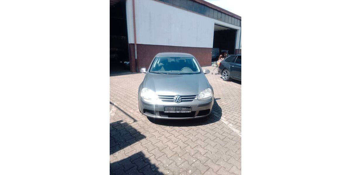 VW Golf 270.000 km 2.400 &euro; Rimpar 97222