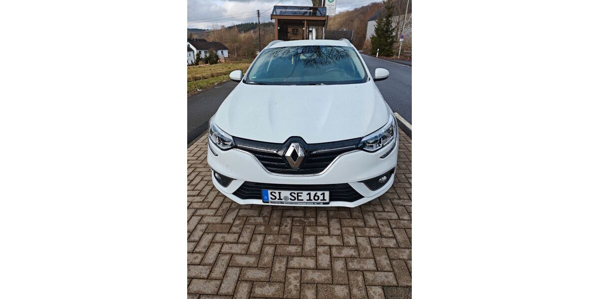 Renault Megane 132.200 km 11.490 &euro; Wilnsdorf 57234