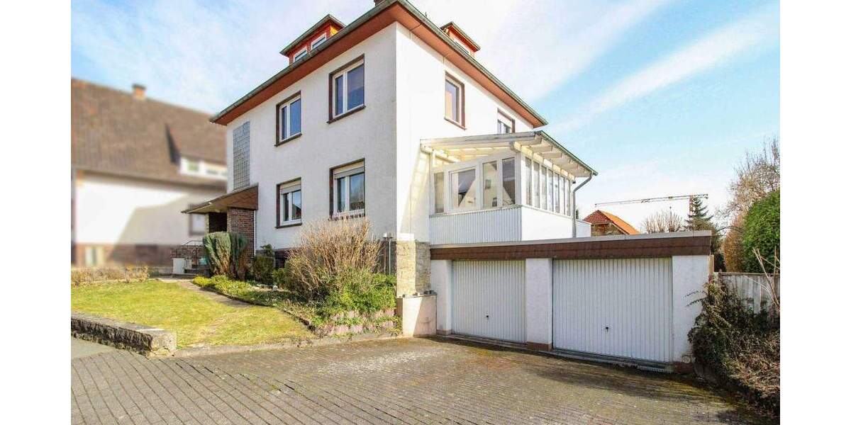 Einfamilienhaus Bad Driburg - 8 Zimmer, 179 m&sup2;, 259.000&euro; | Angebot:25374851