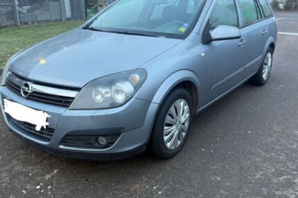 Opel Astra 183.000 km 1.999 &euro; Freiburg 79110