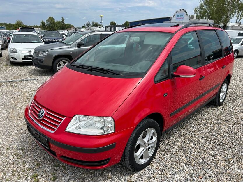 VW Sharan 150.000 km 2.999 € München 81829