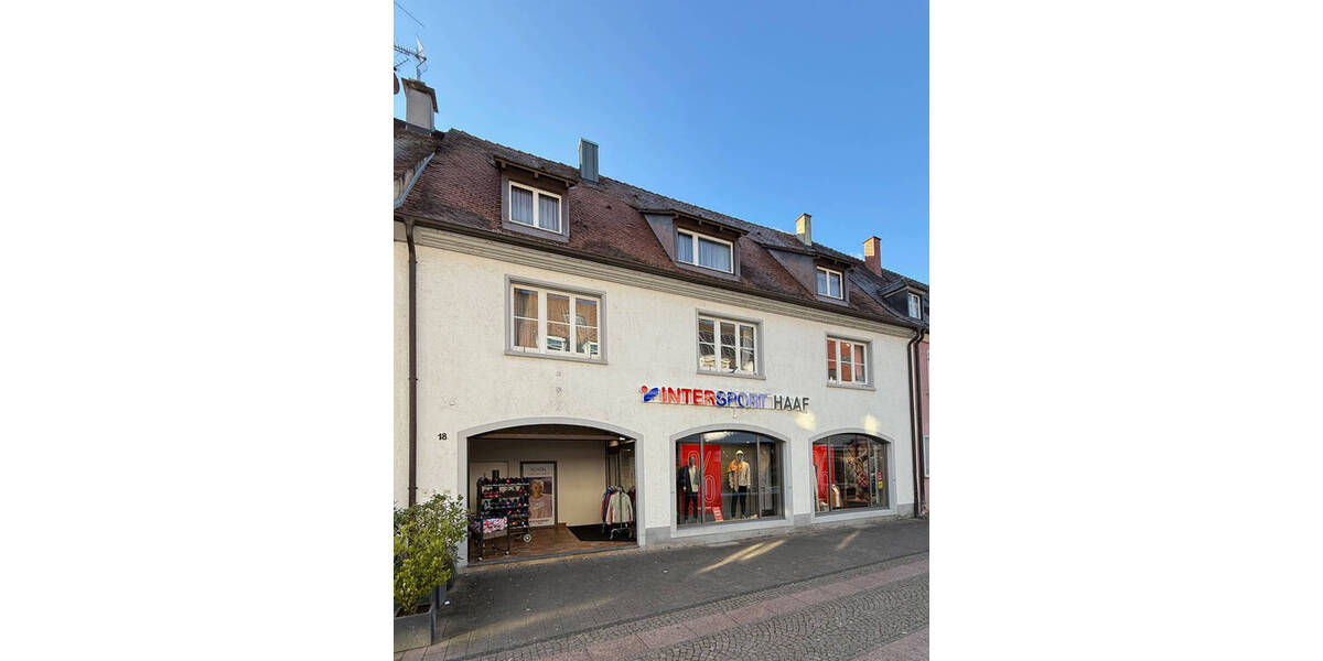 Etagenwohnung Breisach am Rhein Breisach - 3 Zimmer, 115 m&sup2;, 1.150&euro; | Angebot:26093741