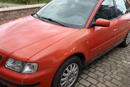 Audi A4 157.000 km 2.600 &euro; Munderkingen 89597