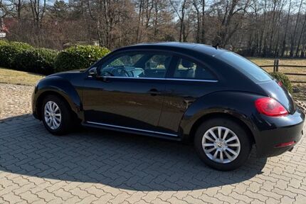 VW Beetle 85.800 km 12.790 &euro; Hamburg 22763