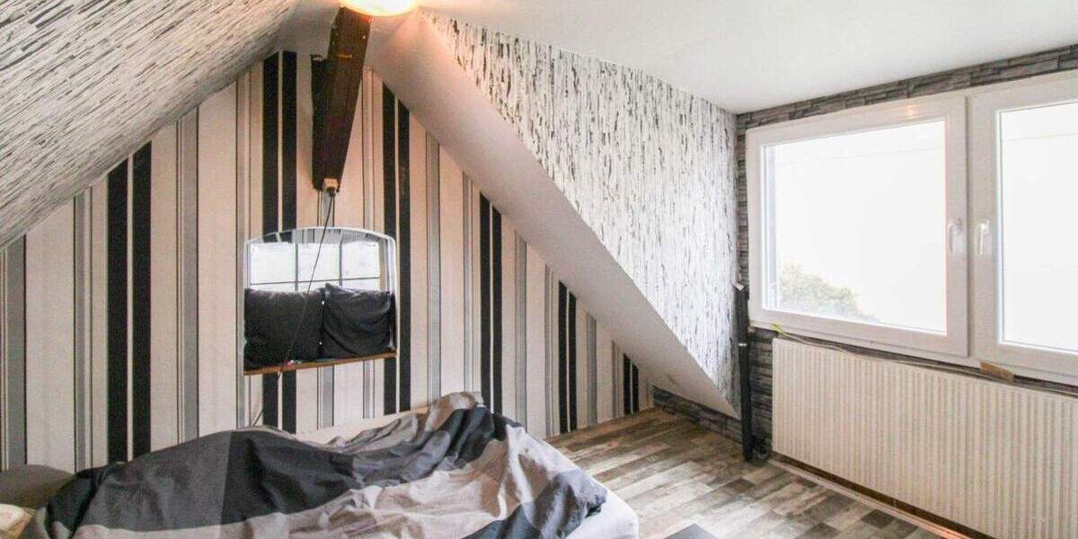 Doppelhaushälfte Duisburg Hochemmerich - 5 Zimmer, 100 m&sup2;, 249.000&euro; | Angebot:25475513