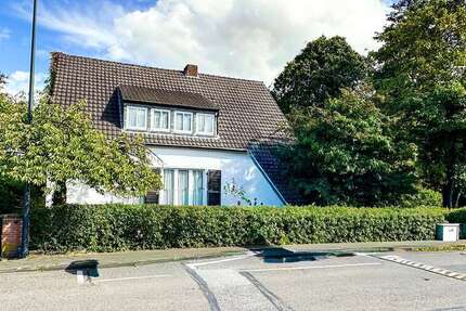 Grundstück zu verkaufen in Meerbusch 815.000 € 700 m²