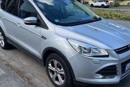 Ford Kuga 167.000 km 5.450 &euro; Mannheim 68199