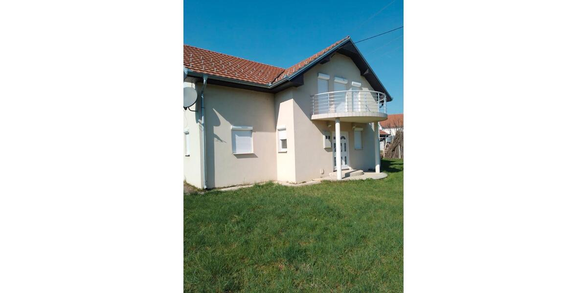 Einfamilienhaus Arnsberg Rusch - 7 Zimmer, 200 m&sup2;, 350&euro; | Angebot:24679071