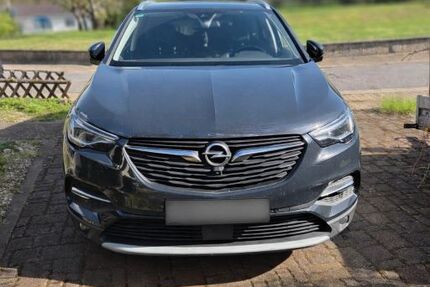 Opel Grandland (X) 147.000 km 12.000 &euro; Losheim am See 66679
