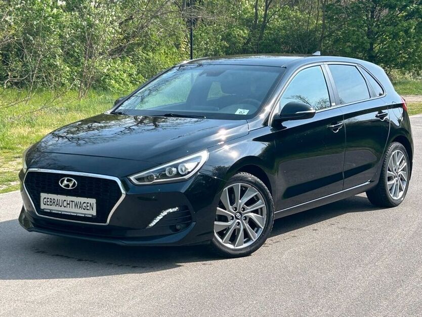 i30