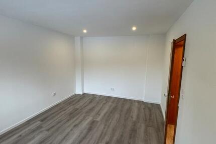 Haus Betzdorf - 4 Zimmer, 90 m&sup2;, 1.000&euro; | Angebot:26314582