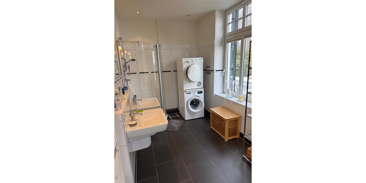 Einfamilienhaus Reinbek - 4.5 Zimmer, 161 m&sup2;, 2.700&euro; | Angebot:24866931