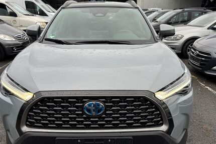 Toyota Corolla Cross 17.000 km 32.800 &euro; Frankfurt - Griesheim 65933