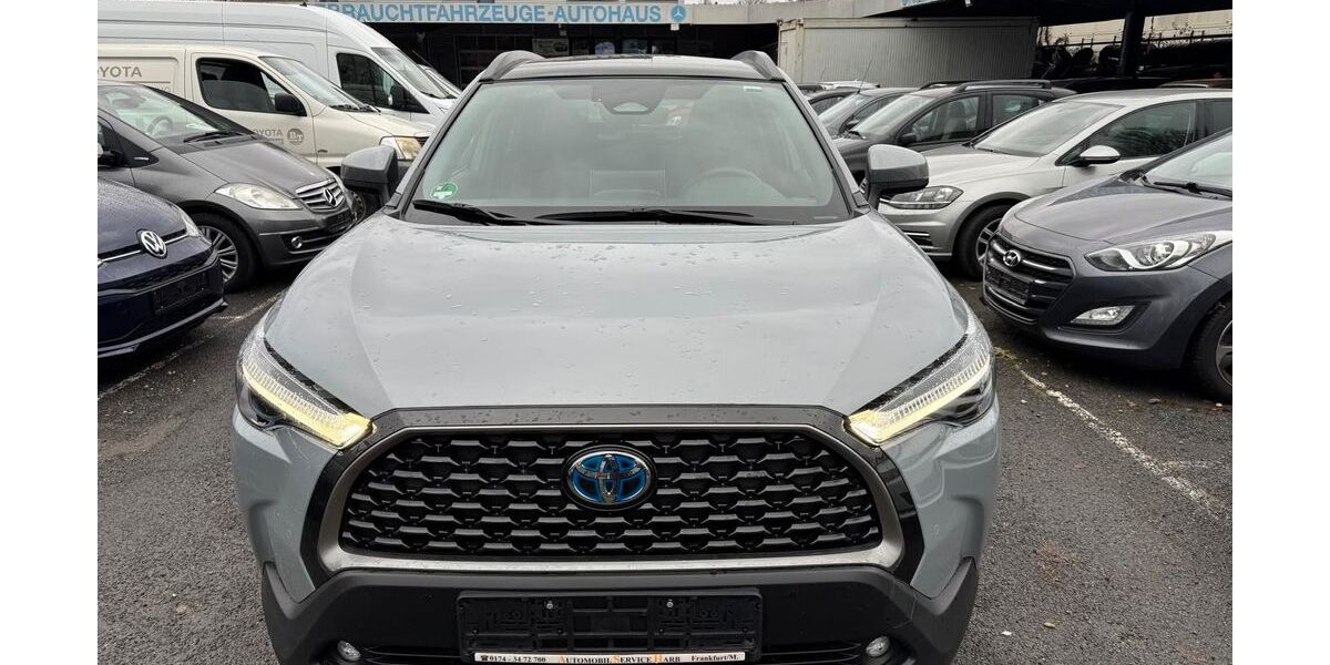 Toyota Corolla Cross 17.000 km 32.900 &euro; Frankfurt - Griesheim 65933